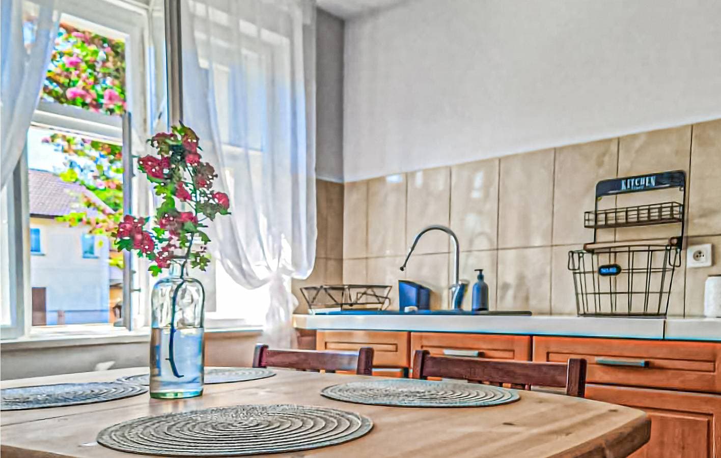 Foto 5 von 21: Ferienhaus für 10 Personen mit Terrasse