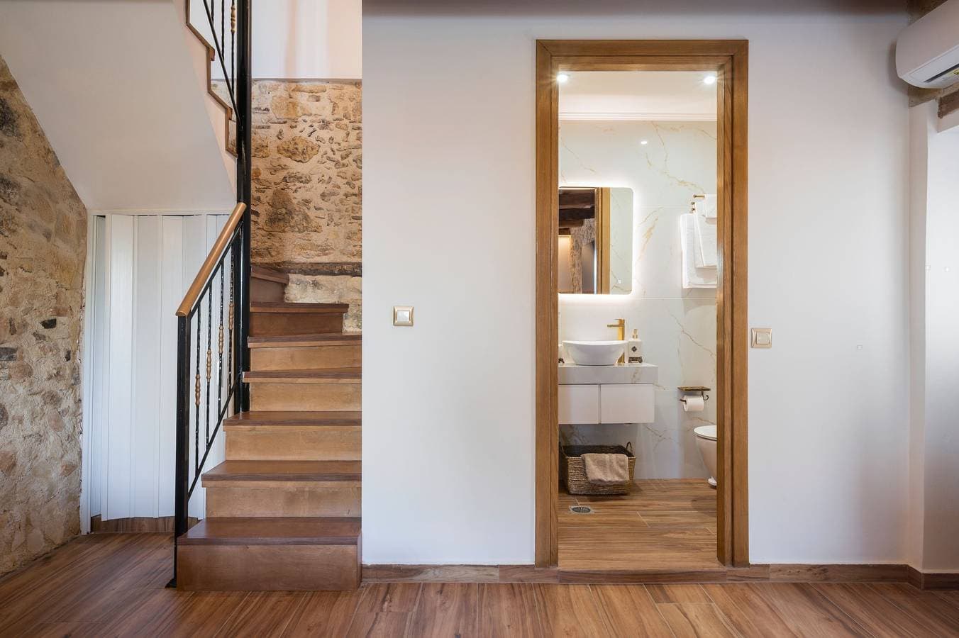 Foto 9 von 30: Ferienhaus für 6 Personen mit Balkon