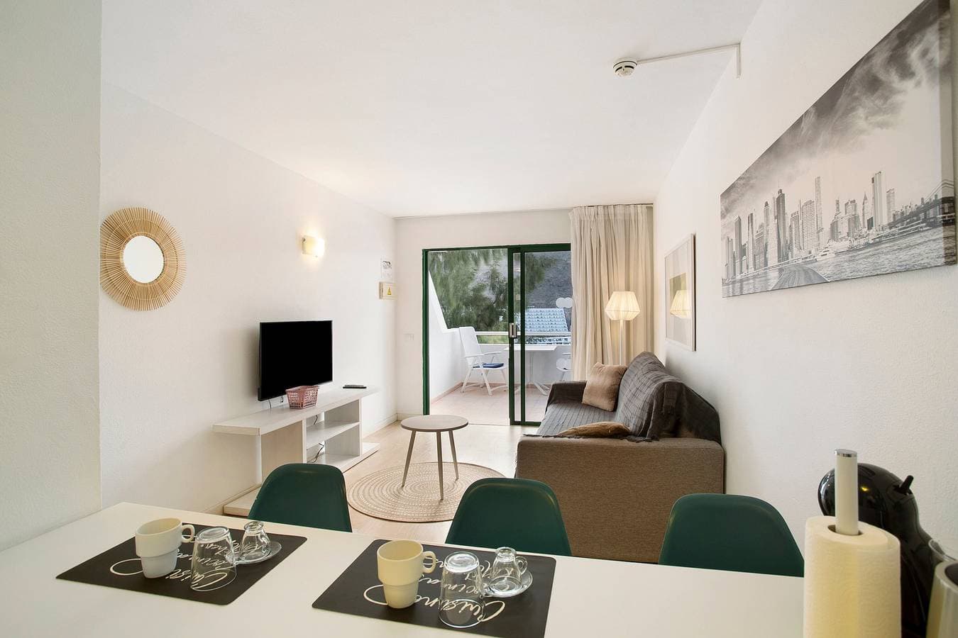 Foto 11 von 35: Ferienwohnung 'Dreams' mit Meerblick, Gemeinschaftspool und WLAN