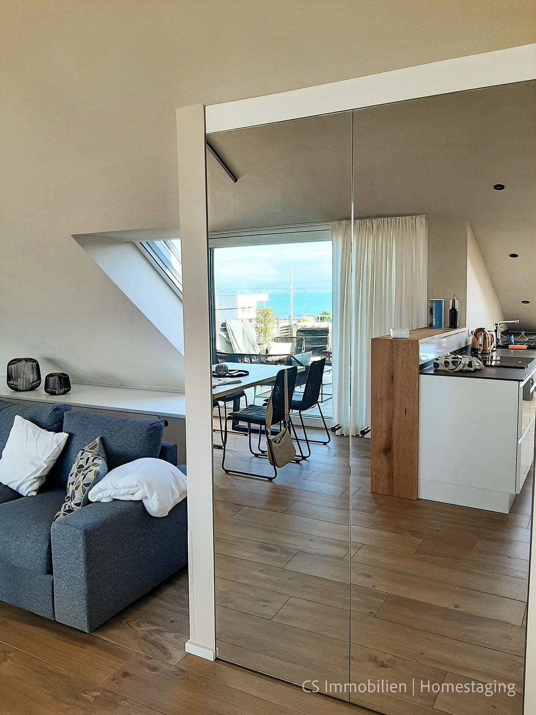 Foto 4 von 34: Designerloft See Traumhafte Ferienwohnung mit grandioser See-/ und Alpensicht