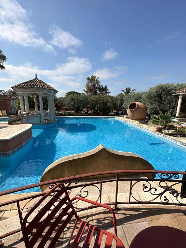 Foto 11 von 11: Studio with Pool View