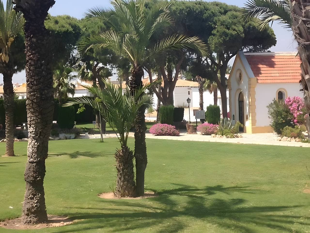 Foto 9 von 45: Ferienwohnung 'Bungalow 58' mit Gemeinschaftspool, Wi-Fi und Klimaanlage