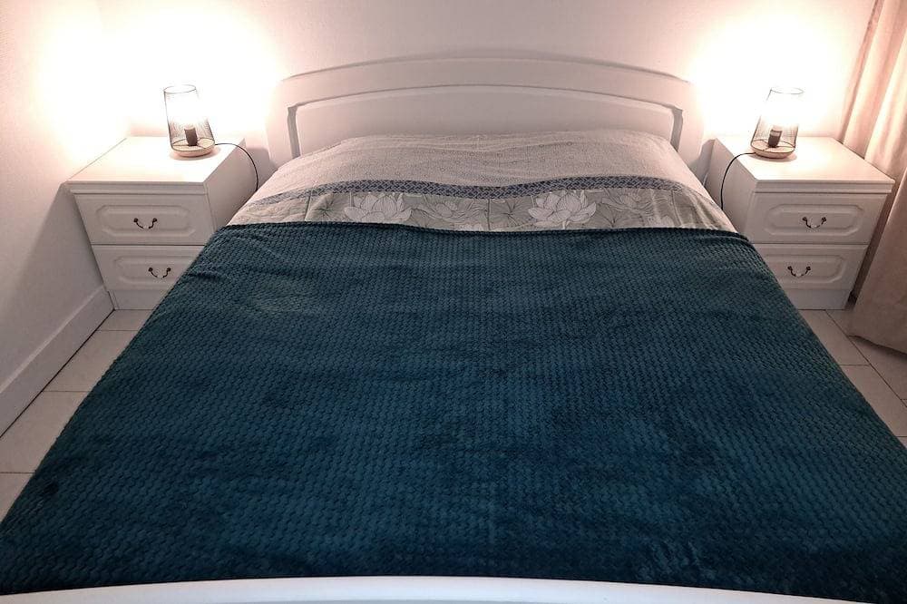 Foto 4 von 30: Ruhig, Garten, 2 Schlafzimmer, 350 m zum Strand, nahe Geschäfte.