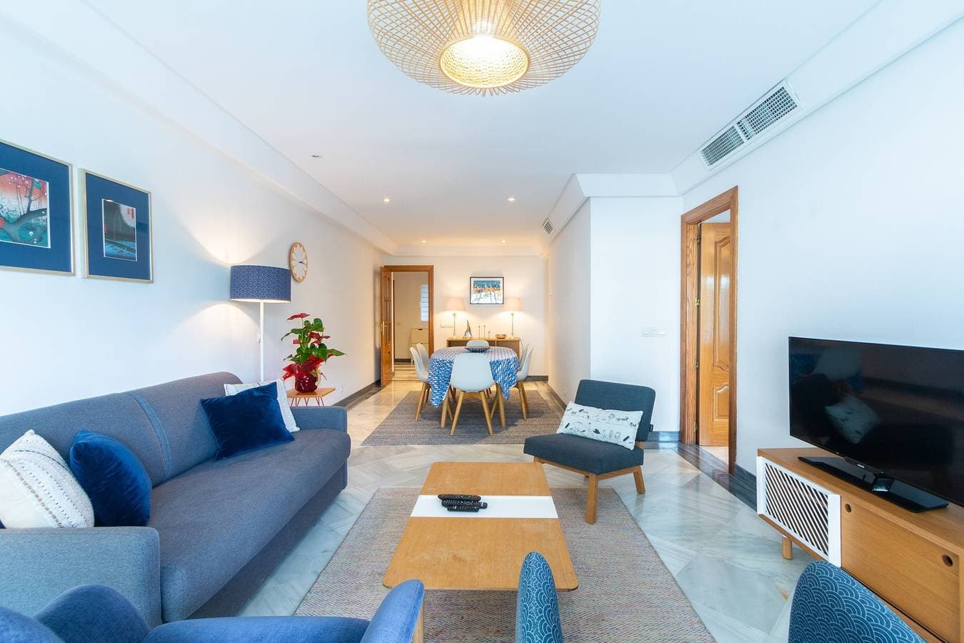 Foto 5 von 30: Deluxe-Apartment 'Gran Marbella' mit Bergblick, WLAN und Klimaanlage
