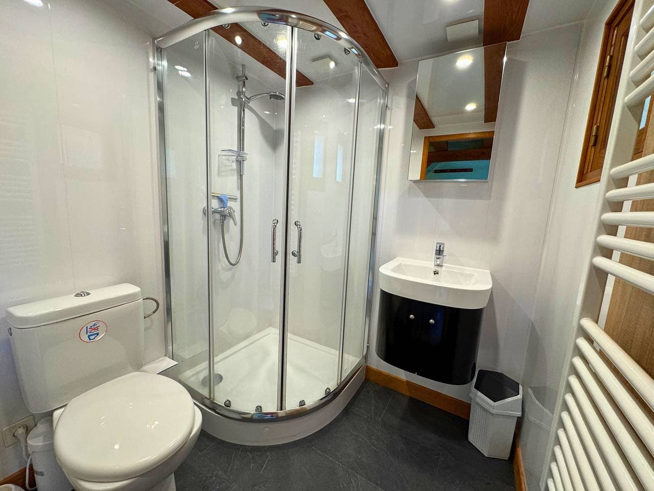Foto 7 von 12: Traditionelles Chalet 2 Pers Haustiere Erlaubt in Praranger mit WiFi