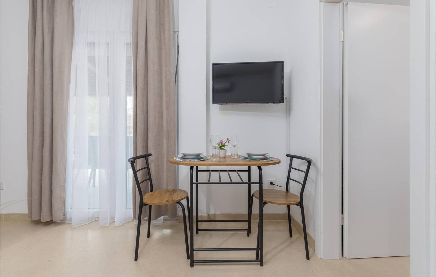 Foto 9 von 32: Gemütliche Ferienwohnung, 500 m vom Strand von Fažana entfernt, mit Terrasse und WLAN