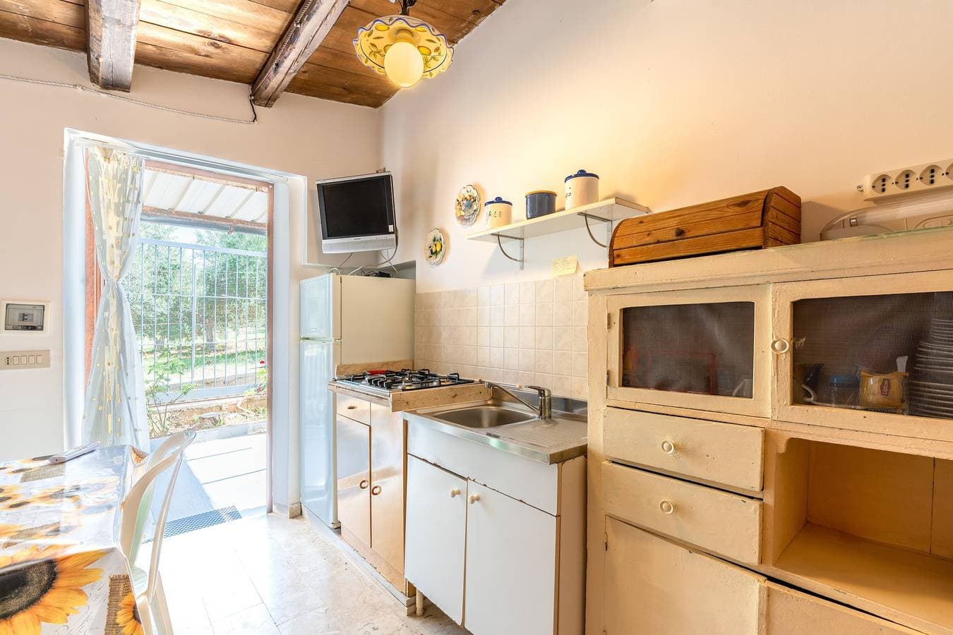 Foto 5 von 21: Ferienhaus „Villetta Nzina“ mit privatem Garten in Castellammare del Golfo
