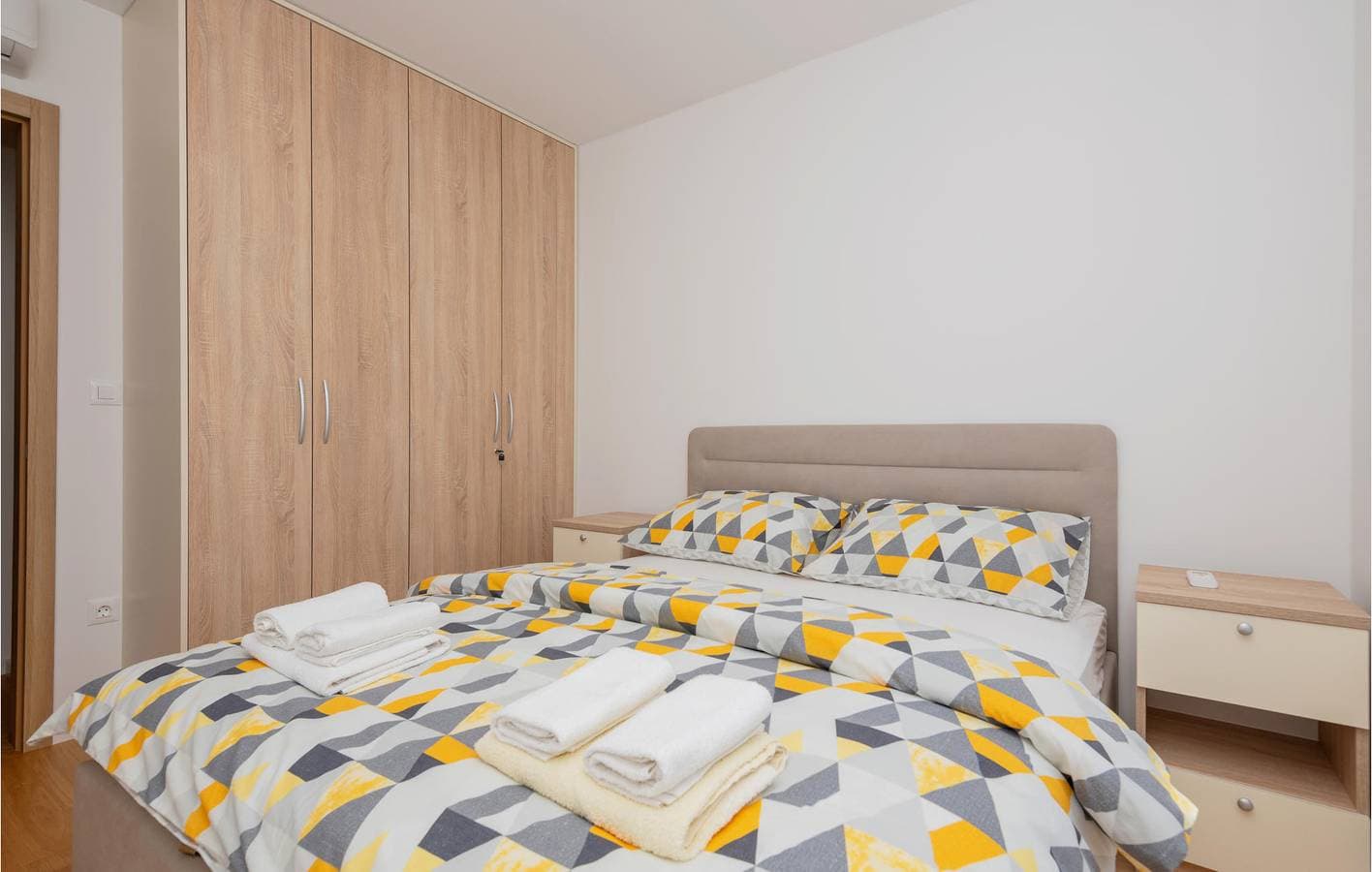 Foto 8 von 19: Gemütliche Ferienwohnung mit Terrasse, in der Nähe von Makarska und dem Strand