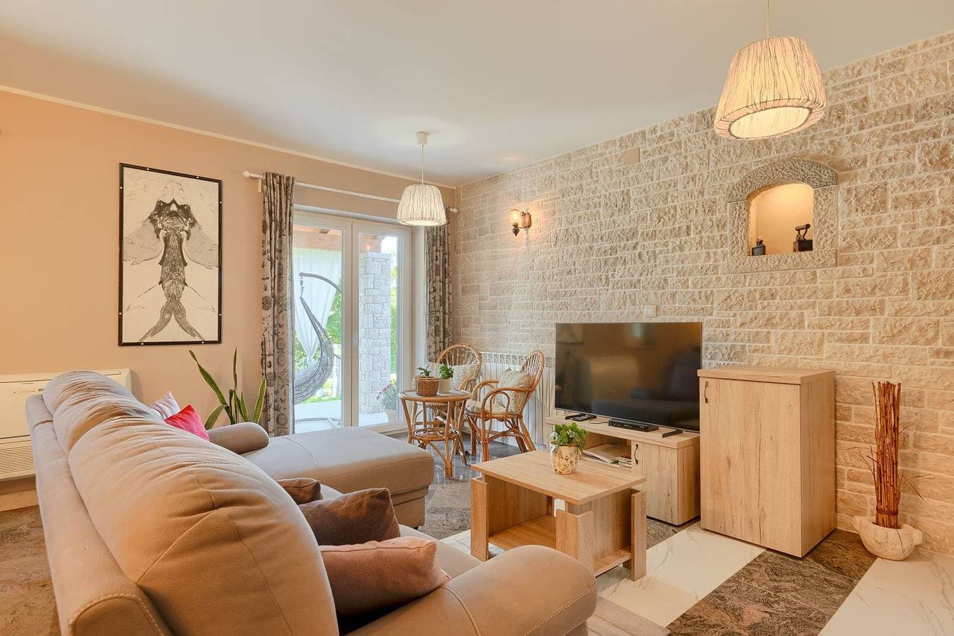 Foto 10 von 40: Traumhafte Finca mit Tischtennis, Spielplatz, Basketballplatz, Privatpool, Outdoor-Kueche