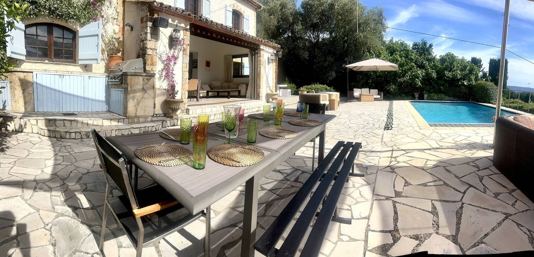 Foto 7 von 31: Atemberaubende Opio-Villa auf einem Hügel mit epischer Aussicht Voller Klimaanlage zu Fuß nach Valbonne zum Aufladen von Elektrofahrzeugen