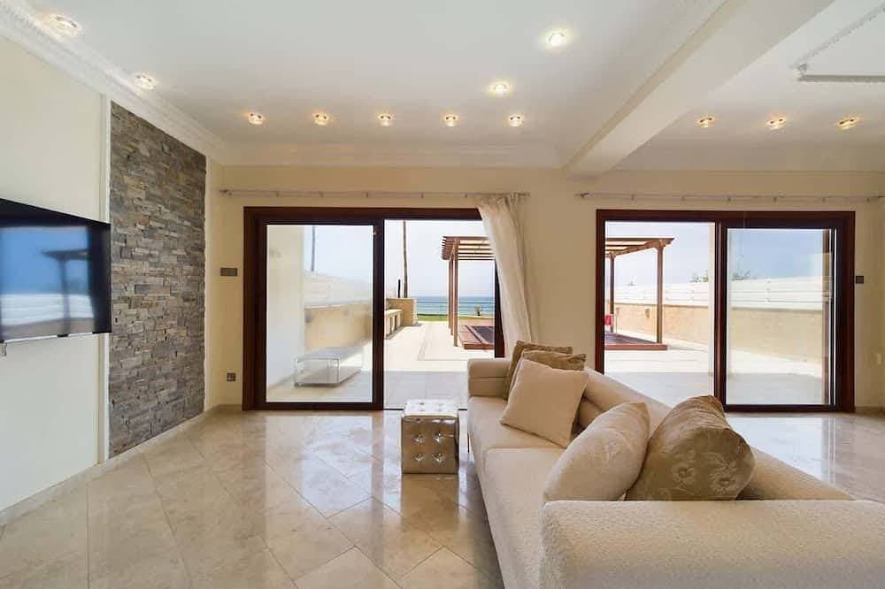 Foto 7 von 30: Fabulous Beach Front House