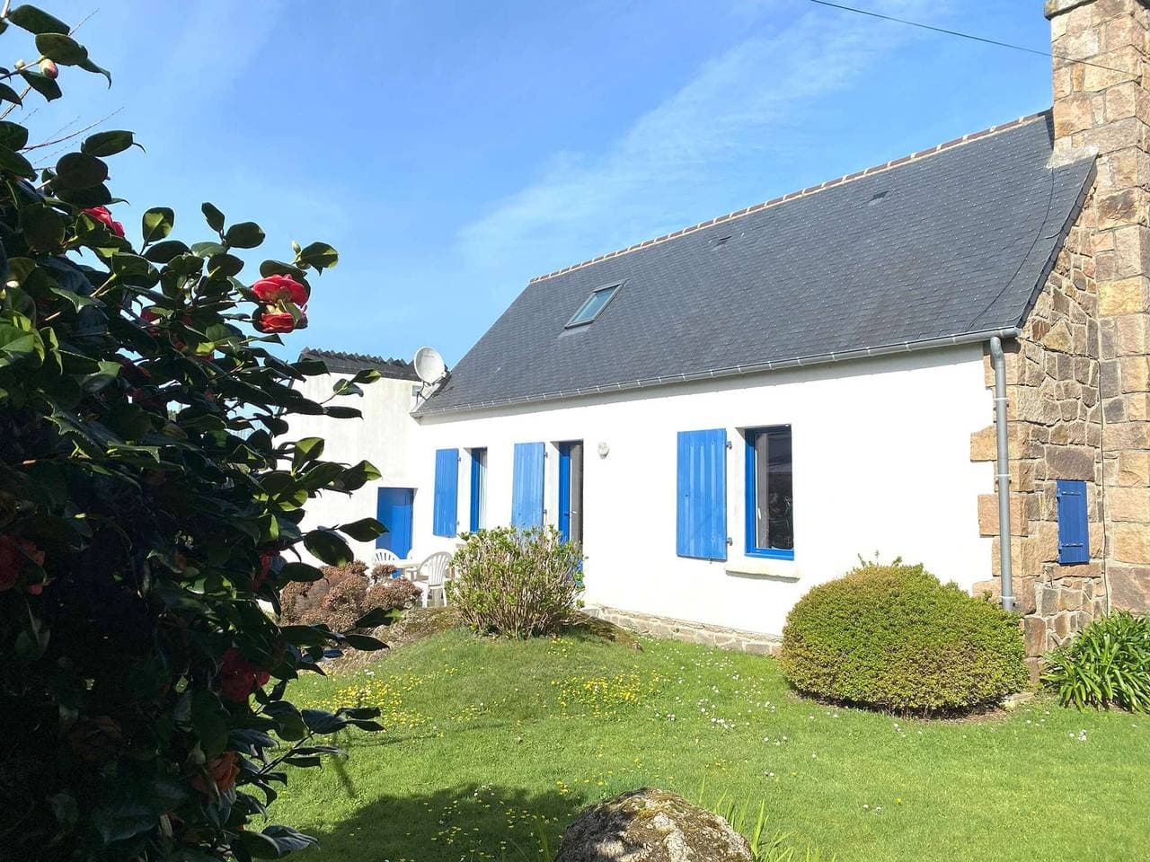 Foto 13 von 19: Haus 3 Sterne, 100m zum Strand, ruhig, TV, Garten, renoviert 2013, 4 Personen, Effizienzhaus in Trégastel