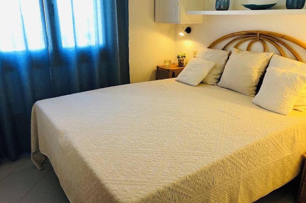 Foto 2 von 21: Two-room apartment Oleander Sea view 250 mt beach Porto Taverna
