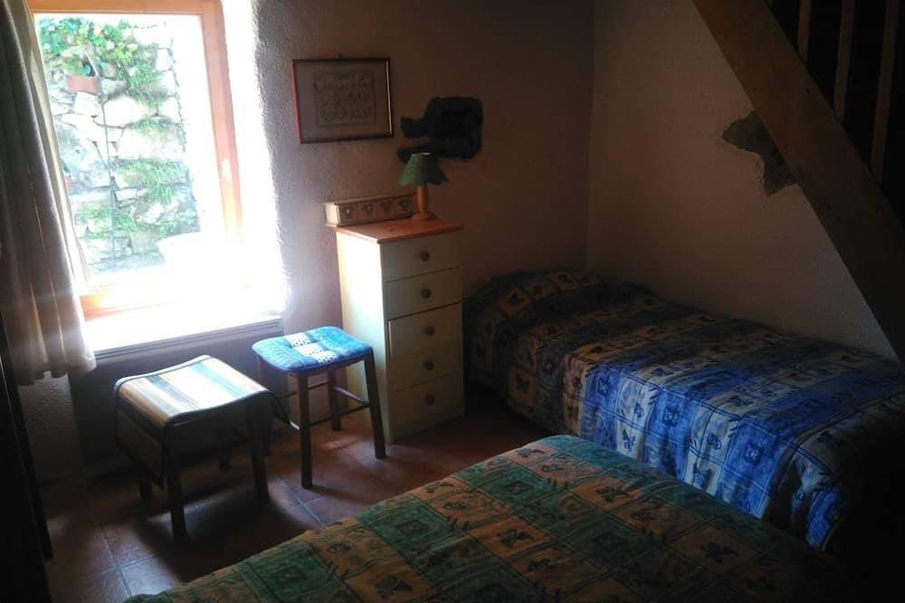 Foto 3 von 18: Renoviertes Haus ruhig und komfortabel in südlichen Ardèche im Tal der Balm