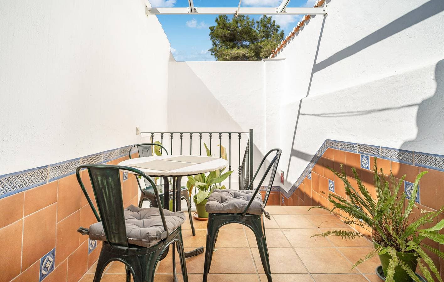 Foto 4 von 15: Rückzugsort am Meer mit Pool und Terrasse - 2,5 km zum Bil Bil Strand