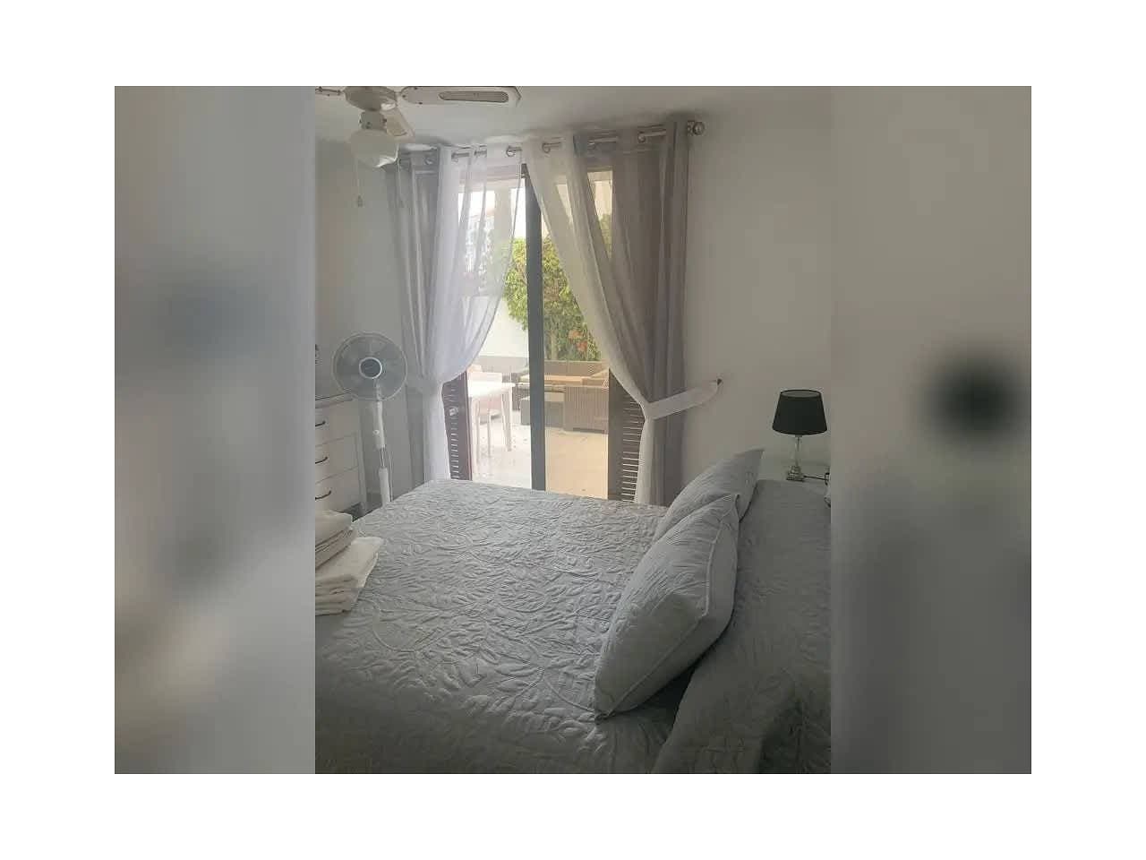 Foto 9 von 17: Ferienwohnung für 4 Personen mit Pool