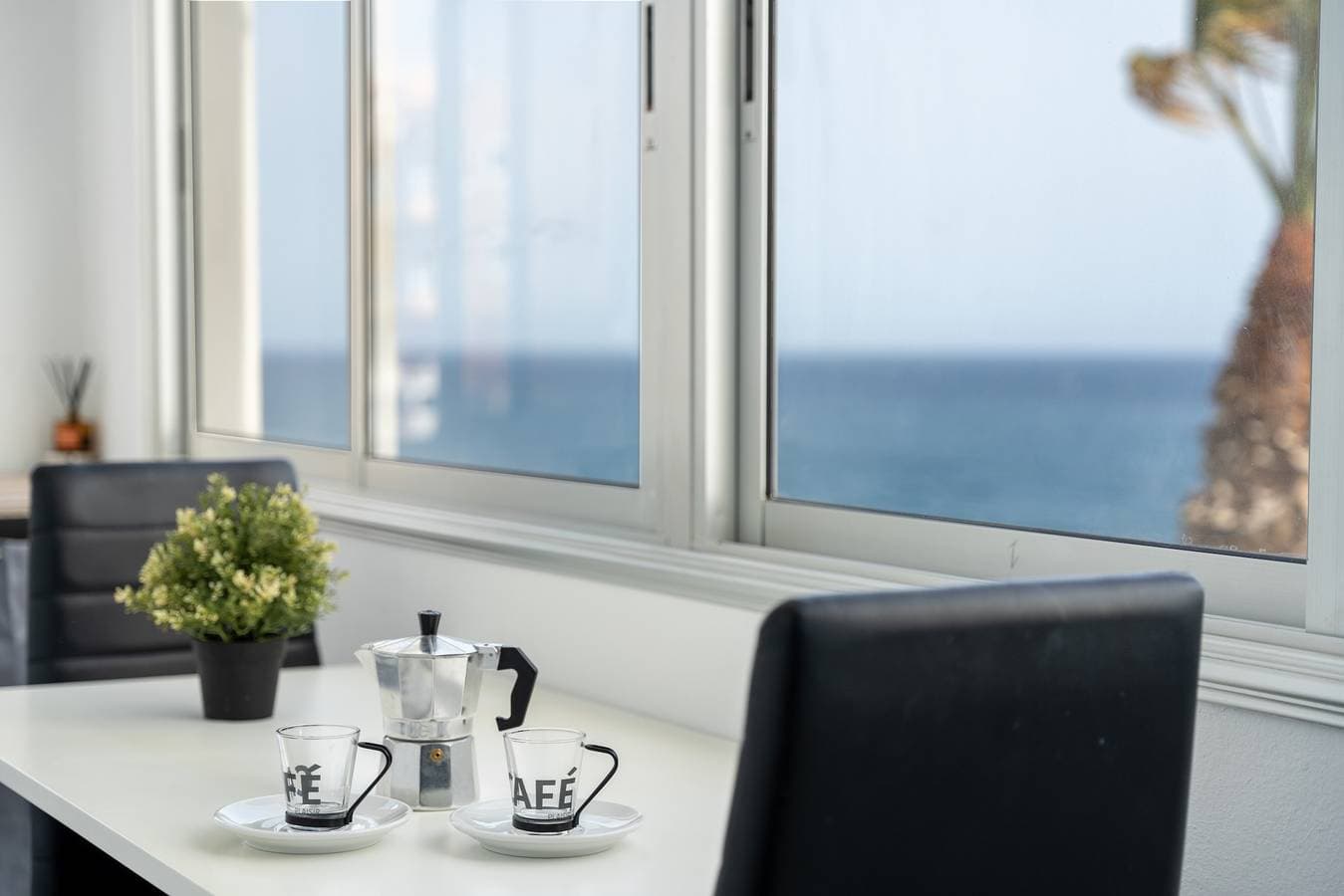 Foto 4 von 26: Ferienwohnung 'Balcón Al Atlántico' mit Meerblick und WLAN