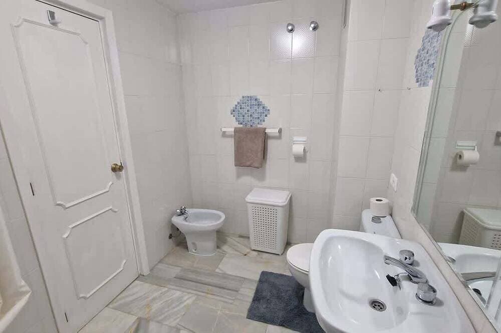 Foto 12 von 30: Sunny Calahonda Apartment with Pool & Walk to Beach
