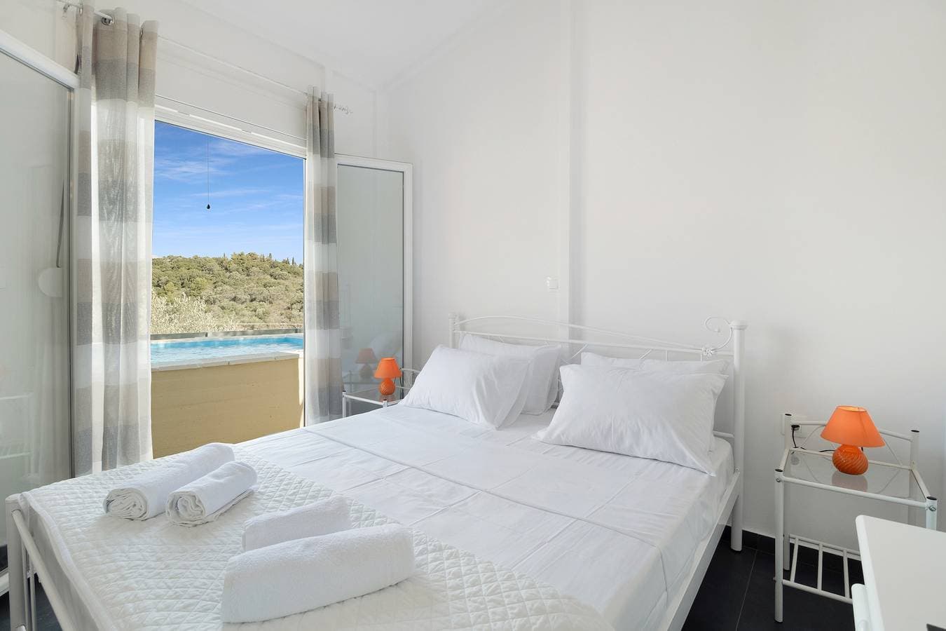 Foto 10 von 22: Villa "Amaryllis" mit Meerblick, 2 privaten Terrassen und WLAN