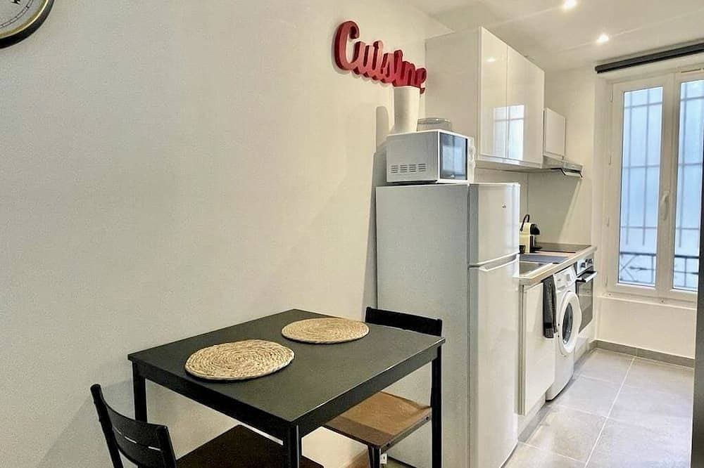 Foto 10 von 12: Comfortable and quiet studio in the heart of the 15th, easy access to all of Paris
