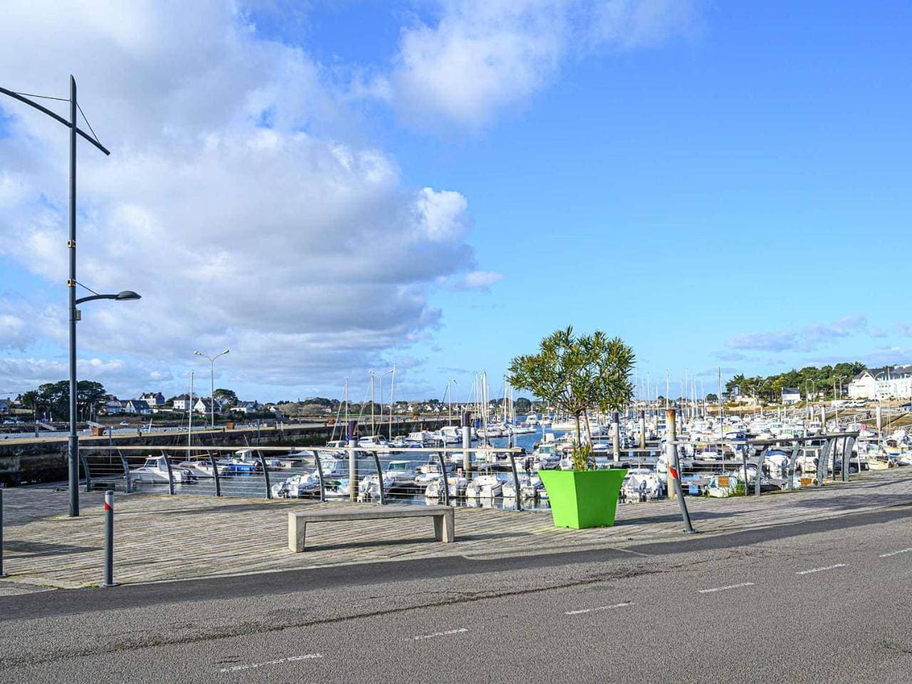 Foto 12 von 13: Studio Charmant avec Vue sur Port - Proche Commerces et Plages, Étel, Morbihan - Fr-1-479-127