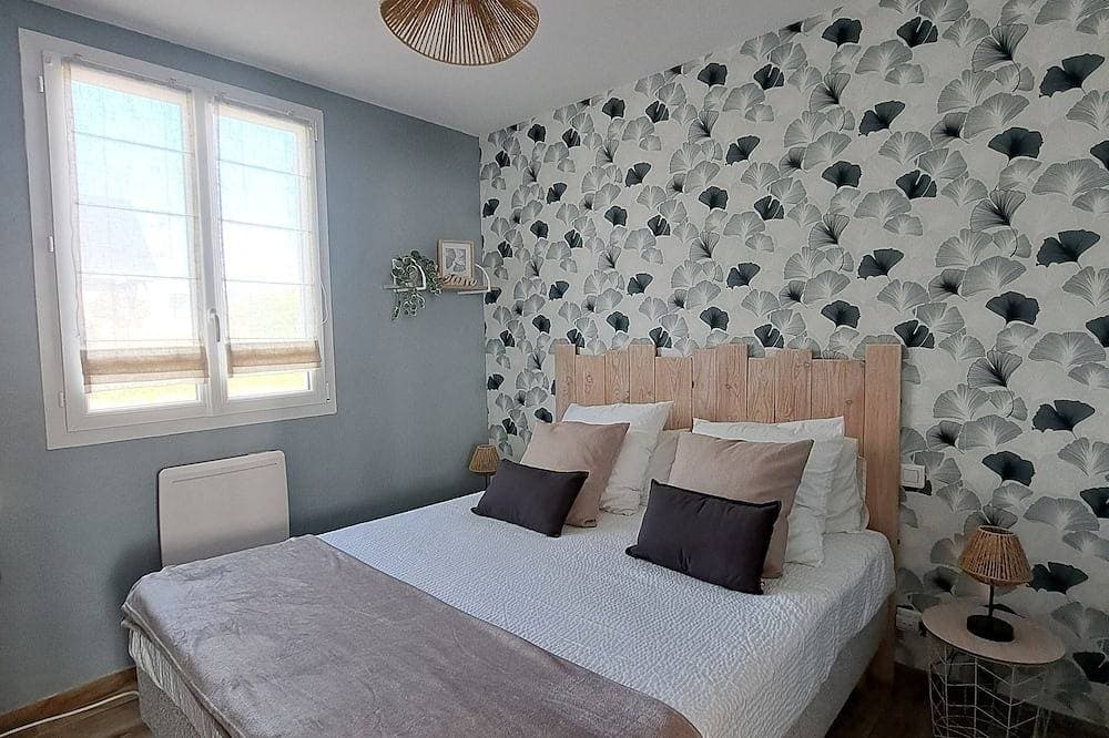 Foto 10 von 30: The house is located 50 meters from the beautiful sandy beach of Denneville.