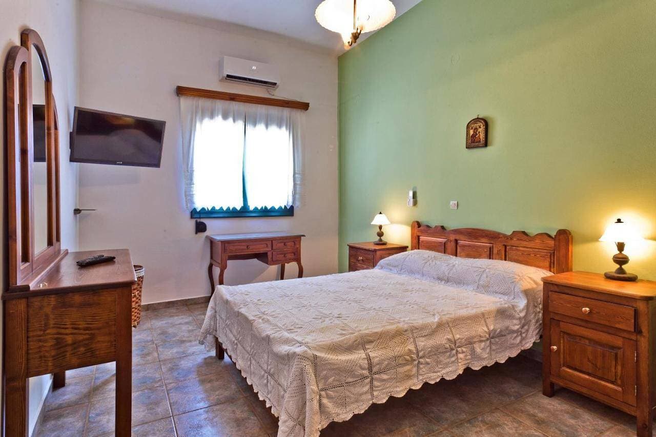 Foto 6 von 30: Ferienhaus 'Villa Ntora' mit Bergblick, WLAN und Klimaanlage