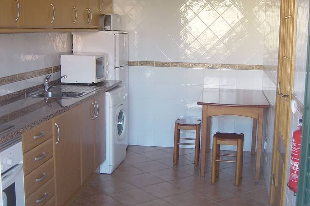 Foto 12 von 27: T1 ruhigen sonnigen Balkon mit Blick auf das Meer und die Landschaft Armacao de Pera Algarve