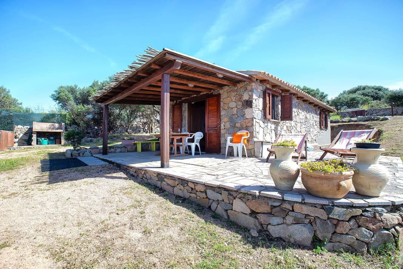 Foto 3 von 27: Ferienwohnung 'Rustico' mit Meerblick, privater Terrasse und Klimaanlage