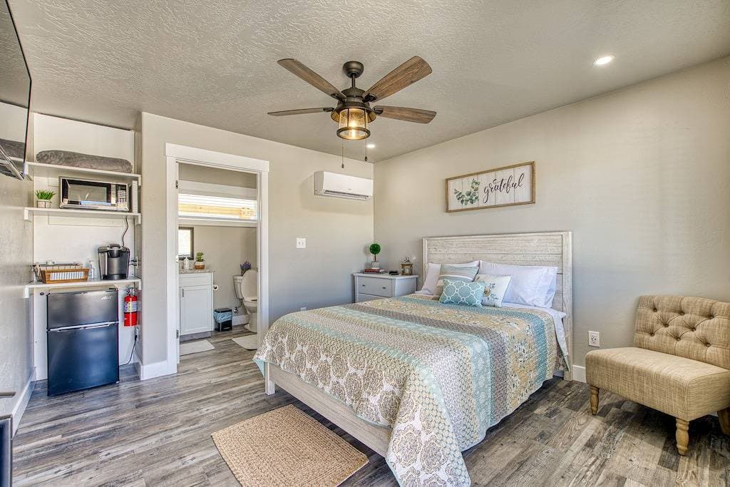 Kanab Retreat by National Parks, Quiet Suite #1 1