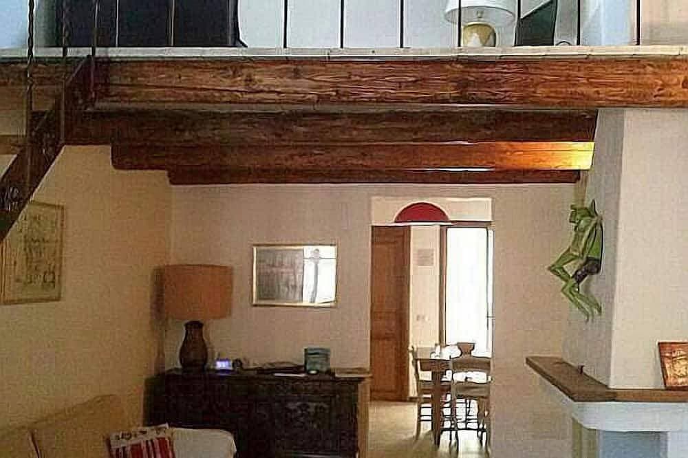 Foto 6 von 27: Charming house with beautiful garden, close to the beach. Free WiFi!