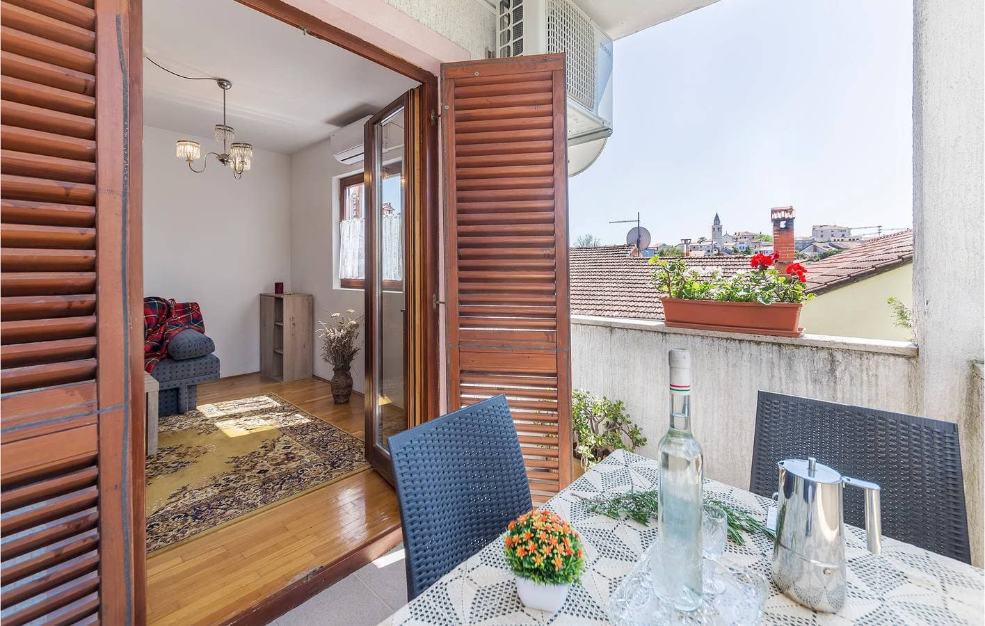 Foto 2 von 22: Gemütliche Wohnung mit WLAN, Terrasse und Parkplatz – 1,5 km zum Strand