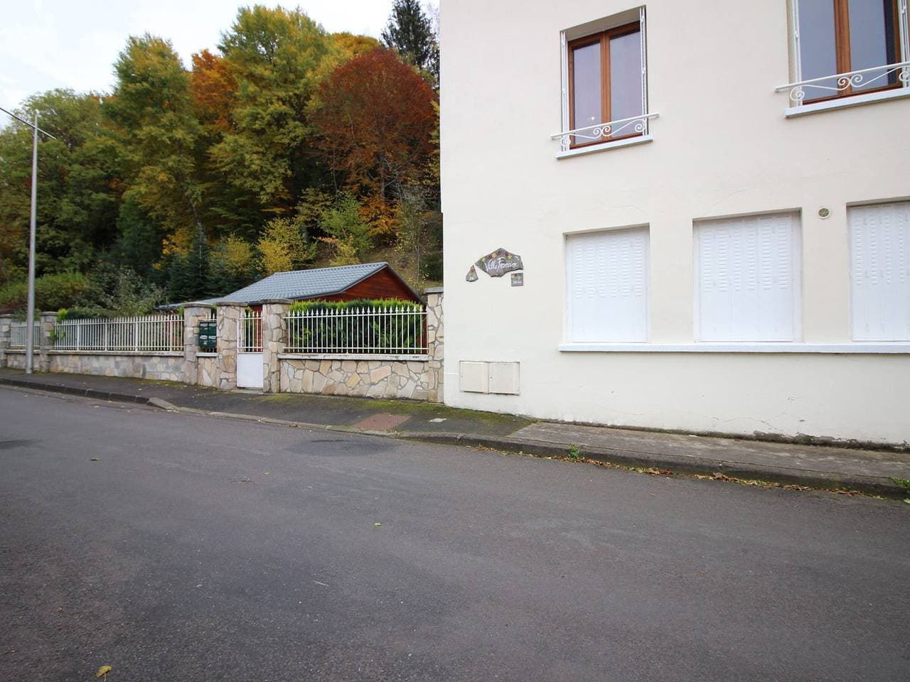 Foto 12 von 12: La Bourboule: Komfortable T3, Parkplatz, WiFi
