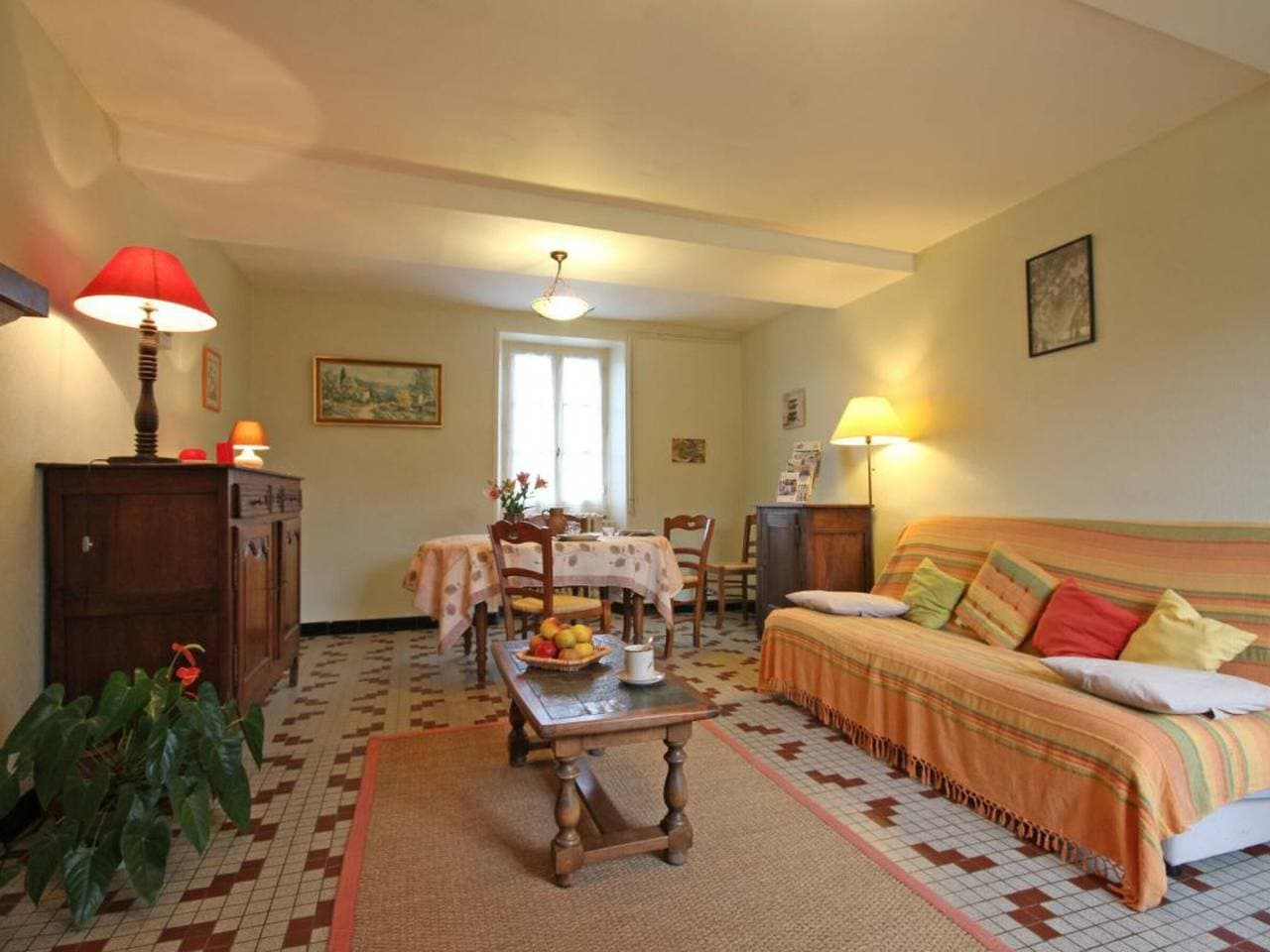 Foto 2 von 25: Charmantes Haus aus dem 17. Jahrhundert mit Garten in der Normandie