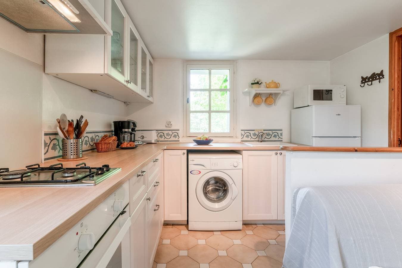 Foto 5 von 24: Ferienwohnung 'La Tonnelle' mit Privatterrasse, Wi-Fi und Klimaanlage