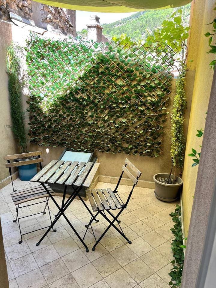 Foto 8 von 8: Double Room with Patio