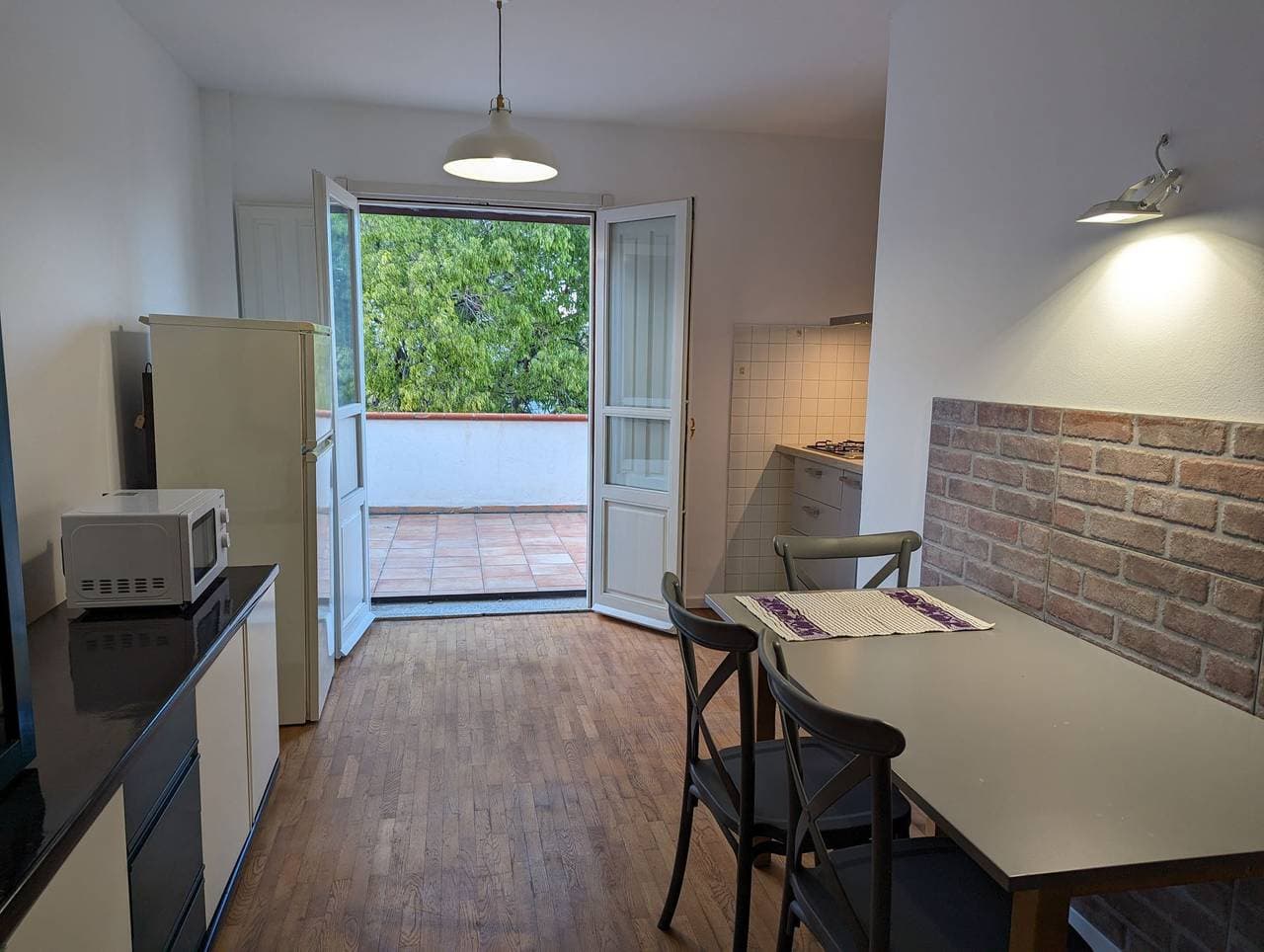 Foto 10 von 25: Ferienwohnung für 4 Personen mit Terrasse