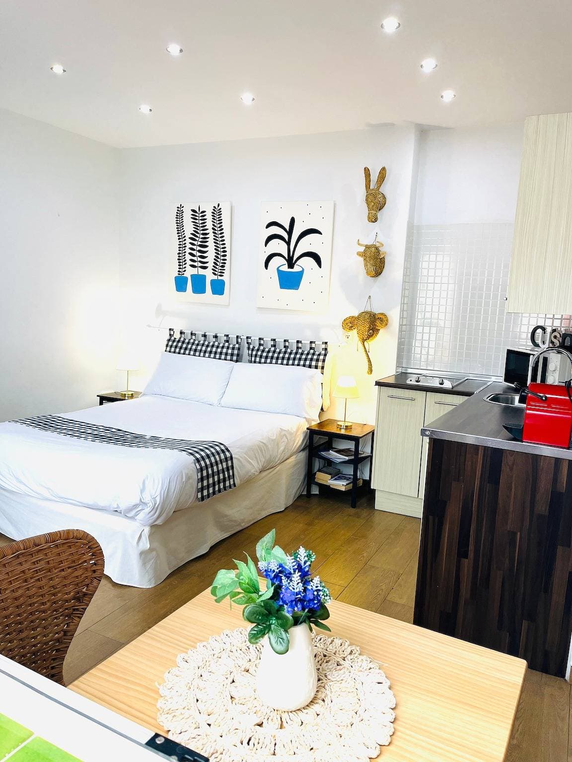 Foto 10 von 21: Einzimmerapartment 'Luminoso Cerca De La Playa' mit privater Terrasse
