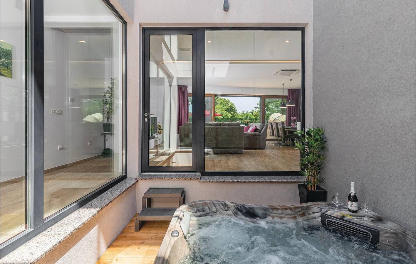 Foto 6 von 54: Gemütliche 2-Zimmer-Wohnung mit Terrasse, WLAN und 1 km Entfernung zum FKK-Strand