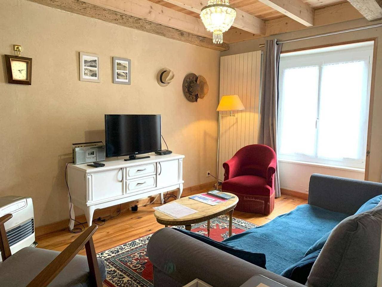Foto 9 von 25: Charmante maison de pêcheur rénovée, 400m plage Trestraou, parking privé, terrasse et équipements bébé - Fr-1-368-405