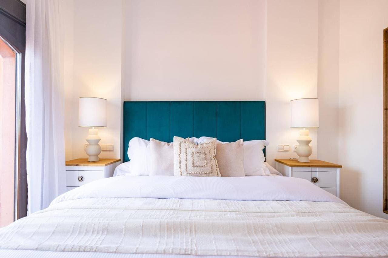 Increíble y Moderno apartamento Duplex con piscinas y preciosas vistas 1