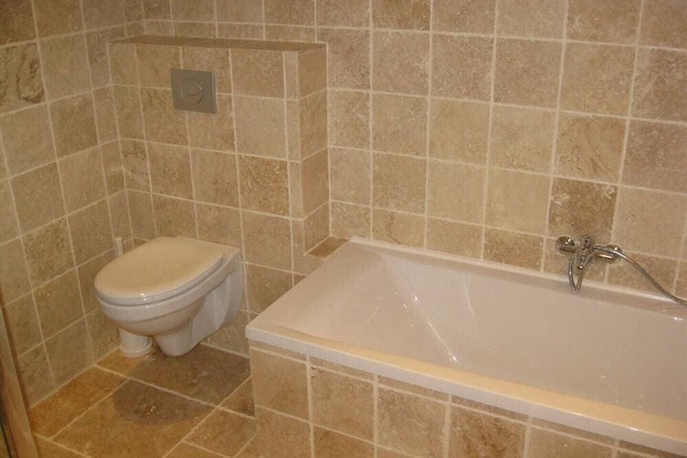 Foto 8 von 30: Villa with sea view and heated pool in Rayol -Canadel wifi 3 or 5 Bedrooms