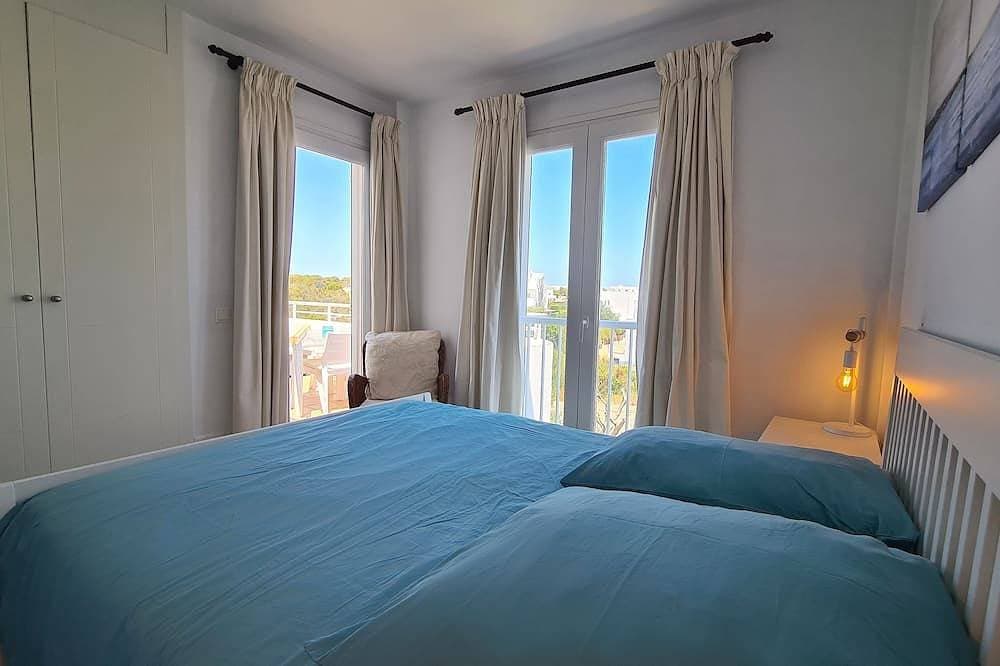 Foto 3 von 30: El Nido - Penthouse 200m vom Yachthafen mit Pool + priv. Dachterrasse, A/C, WLAN