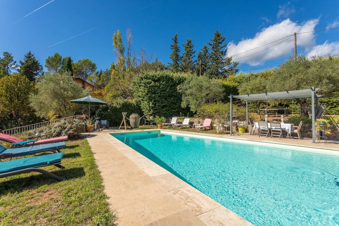 Gîte Les Tarentes avec piscine 1