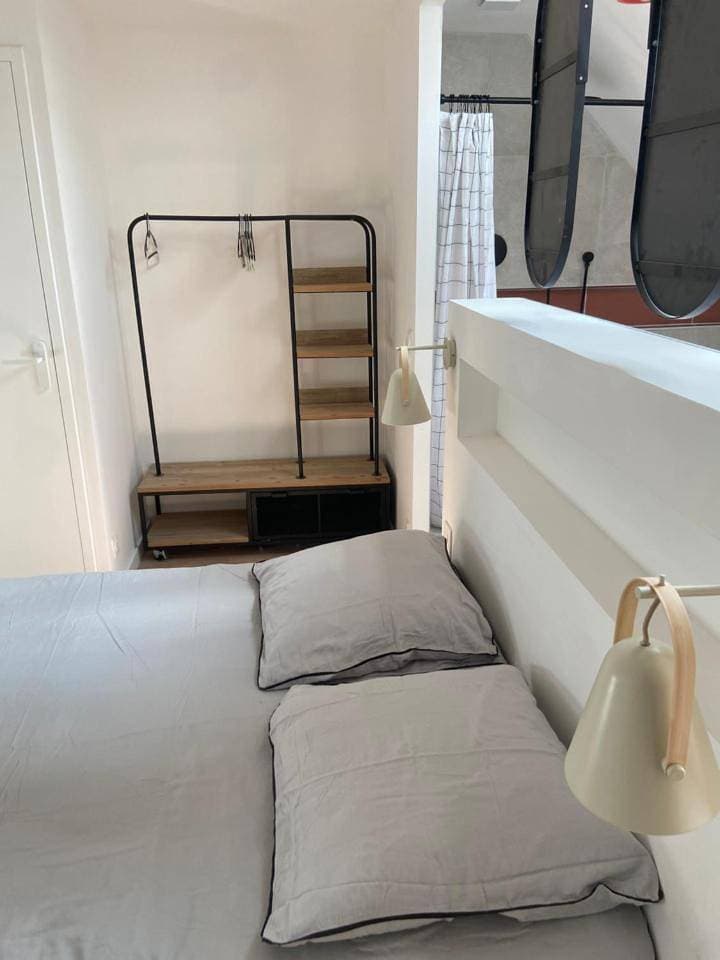 Foto 8 von 21: Two-Bedroom Apartment