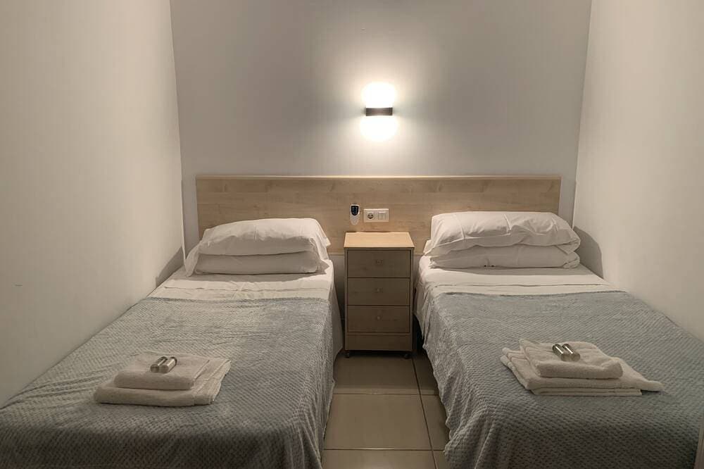 Foto 2 von 30: Azahara 3. Fantastische Moderne Wohnung, Beste Lage Überblick Auf Den Strand Von Las Vistas.