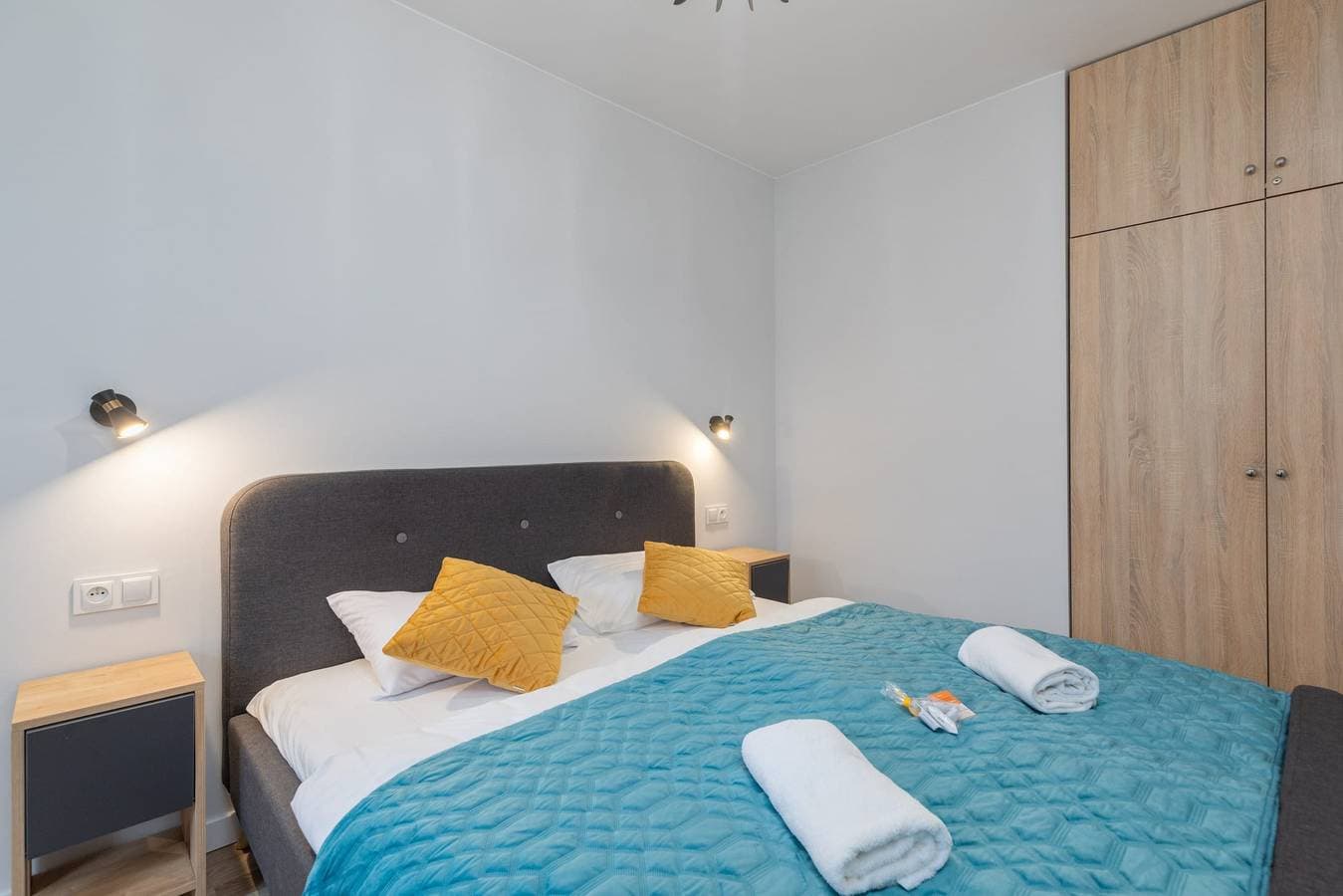 Foto 2 von 31: Comfortable Apartment with Terrace | Close to the Beach, Parking