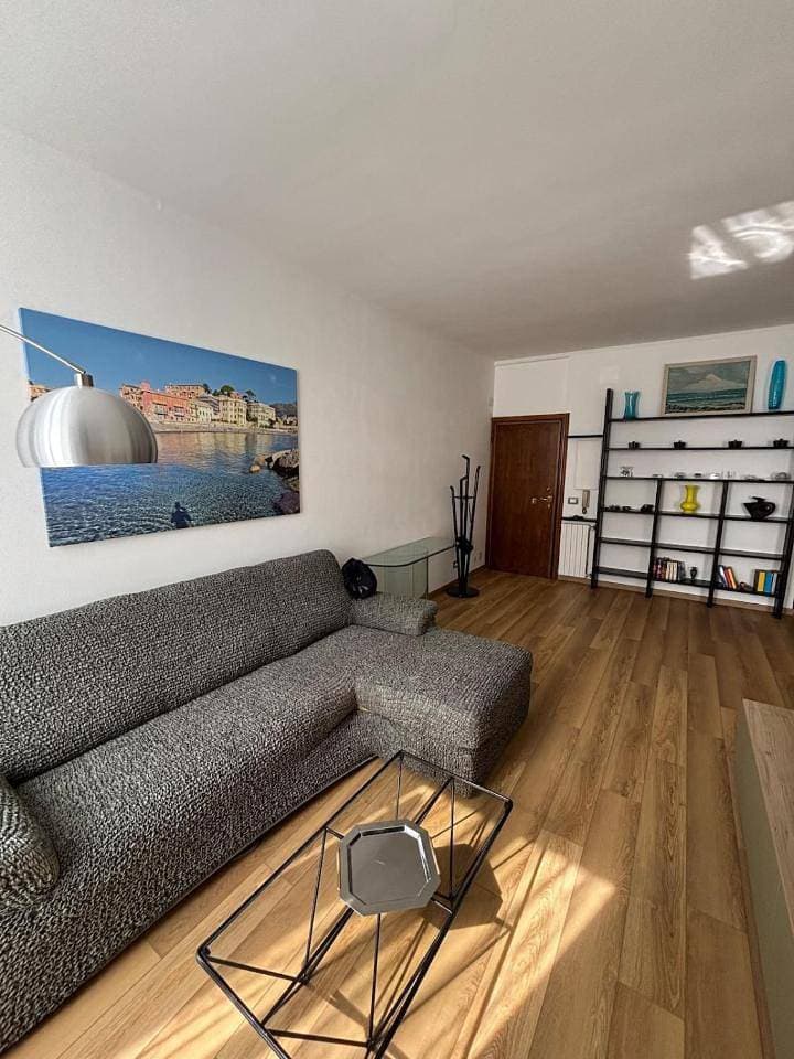 Foto 7 von 16: Two-Bedroom Apartment