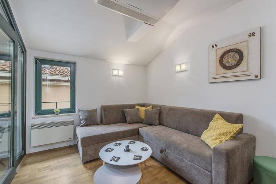Foto 2 von 20: Moderne Wohnung für 2 Personen nur 20m vom Meer entfernt