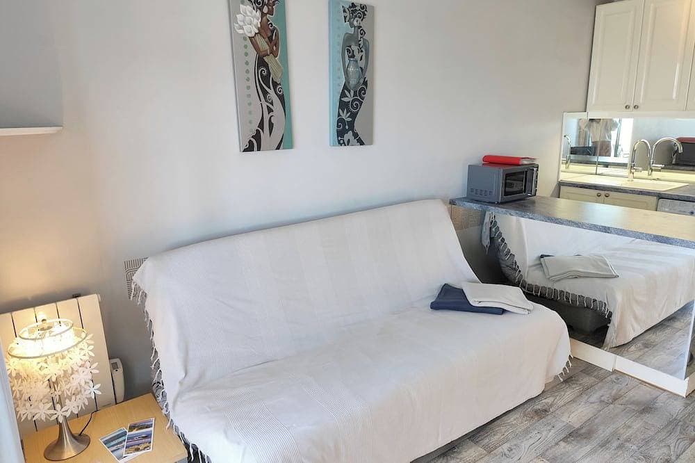 Foto 13 von 30: 1-minute walk to the beach, superb sea view, private parking, terrace.